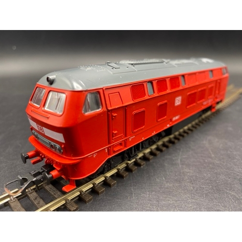 131 - Roco 63490 Class BR 215 083-7 of the DB - Tested Runner
(500g)