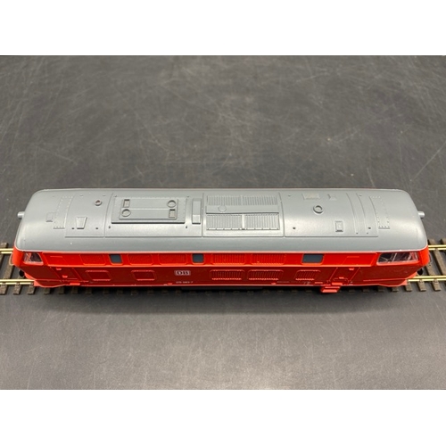 131 - Roco 63490 Class BR 215 083-7 of the DB - Tested Runner
(500g)