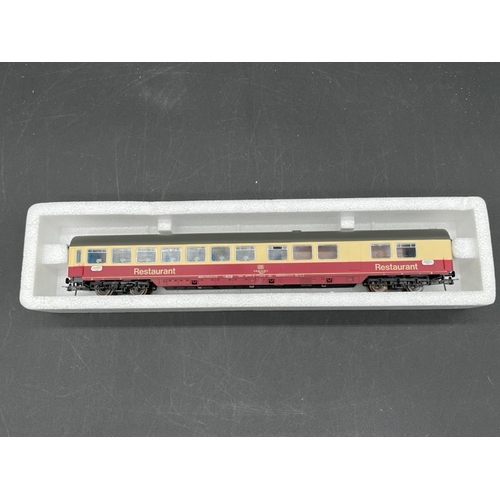 163 - 8 Roco HO Continental Rail cars ' Ready to Roll'
(2000g)
Five Orange livery cars are similar but of ... 