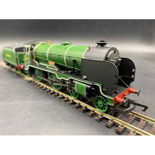 343 - Hornby R2124 Schools Class 8006 4-4-0 