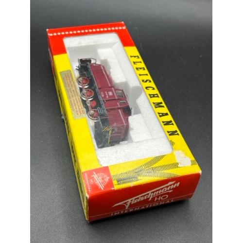 139 - Fleischmann 4225 Class BR 261 150-7 of the DB - Tested Runner
(400g)
includes instructions