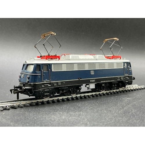 140 - Two HO gauge boxed Fleischmann Locomotives - both Tested Runners
(1100g)
Fleischmann 4232FL Class BR... 