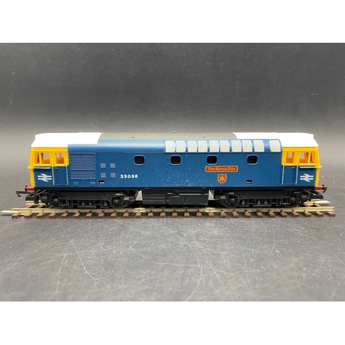 354 - 3 Boxed Lima Diesel/Electric Locomotives - 1 Tested Runner
(1300g)
Lima L205174 Class 33 33056 'The ... 