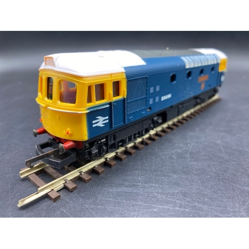 354 - 3 Boxed Lima Diesel/Electric Locomotives - 1 Tested Runner
(1300g)
Lima L205174 Class 33 33056 'The ... 