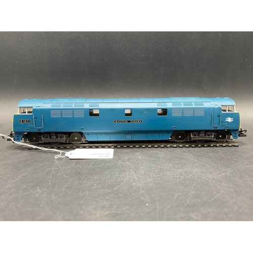 354 - 3 Boxed Lima Diesel/Electric Locomotives - 1 Tested Runner
(1300g)
Lima L205174 Class 33 33056 'The ... 