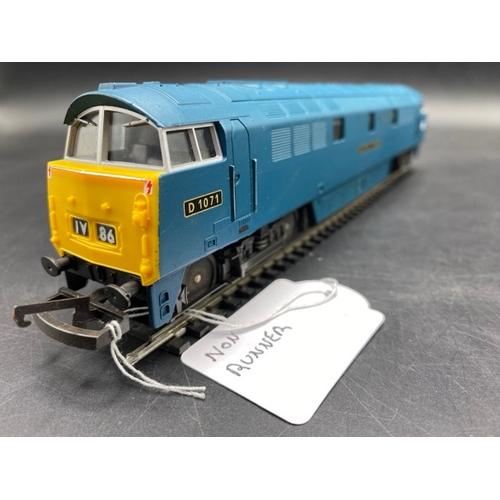 354 - 3 Boxed Lima Diesel/Electric Locomotives - 1 Tested Runner
(1300g)
Lima L205174 Class 33 33056 'The ... 