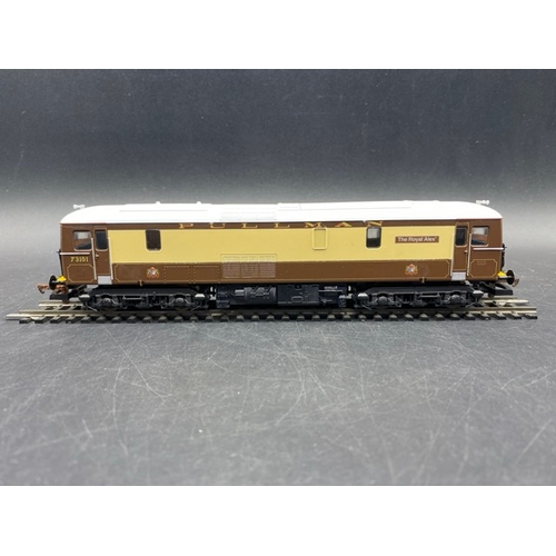 355 - 2 Boxed Lima Diesel Locomotives - Tested Runners
(900g)
Lima 205186A6 Class 73 73101 Pullman The Roy... 