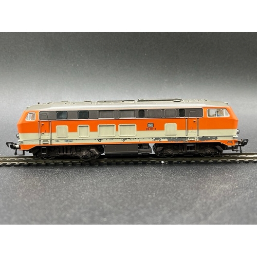 142 - Two HO gauge boxed Fleischmann Locomotives - both Tested Runners
(900g)
Fleischmann 4329 Class BR 14... 