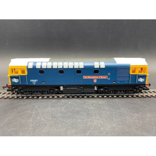 357 - Three Boxed Lima Diesel Locomotives - Tested Runners
(1300g)
Lima L205114c Class 33 33027 'Earl Moun... 