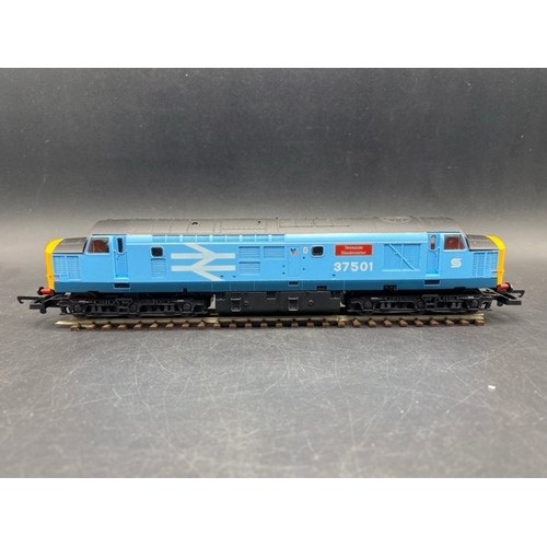 359 - 3 Boxed Lima Diesel/Electric locomotives - Tested Runners
(1300g)
Lima L205230a Class 37 37501 