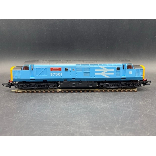 359 - 3 Boxed Lima Diesel/Electric locomotives - Tested Runners
(1300g)
Lima L205230a Class 37 37501 