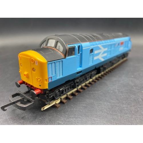 359 - 3 Boxed Lima Diesel/Electric locomotives - Tested Runners
(1300g)
Lima L205230a Class 37 37501 