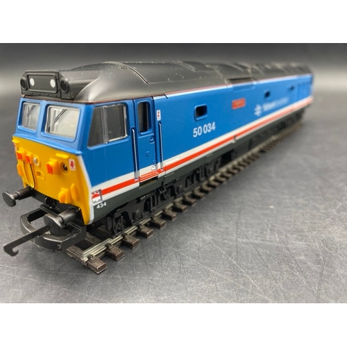 359 - 3 Boxed Lima Diesel/Electric locomotives - Tested Runners
(1300g)
Lima L205230a Class 37 37501 