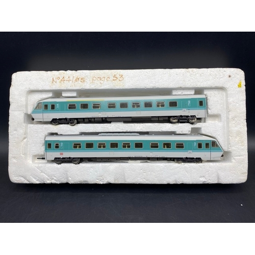 147 - Fleischmann 2 Car DMU White/Aqua Blue livery of the DB - Tested Runners
(600g)
Nos: 610 507-6 and 61... 