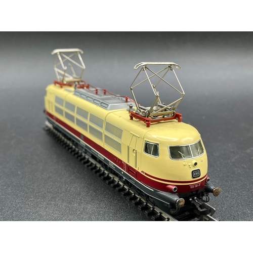 148 - Two HO gauge boxed Fleischmann Locomotives - both Tested Runners
(1100g)
Fleischmann 4375 Class BR 1... 