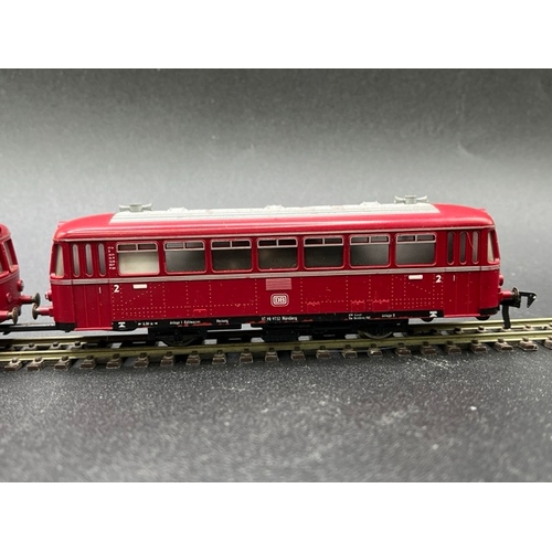 150 - Two HO gauge boxed Fleischmann 2 Car Rail-bus - One Tested Runner
(750g)
Fleischmann 1370-2 Class VT... 