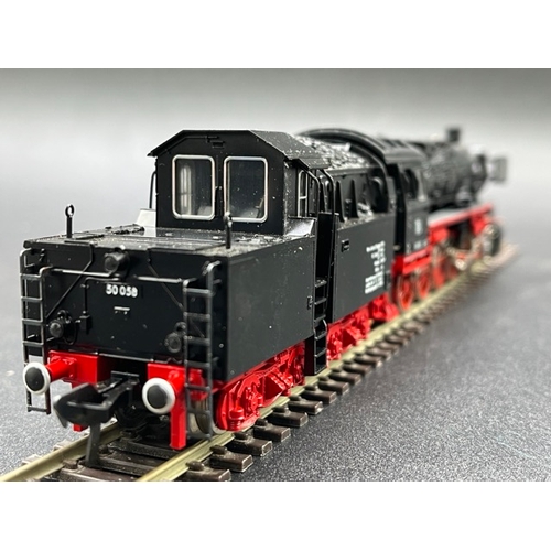 151 - Fleischmann 1363 Class BR 50 058 2-10-0 of the DB - Boxed and Tested Runner (HO gauge)
(750g)
with I... 