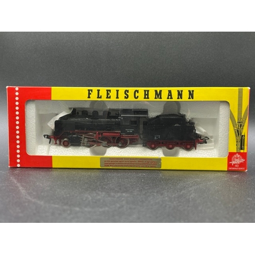 152 - Two HO gauge boxed Fleischmann Locomotives - one Tested Runner
(700g)
Fleischmann 4140 Class BR 24 4... 