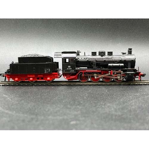 155 - Two HO gauge boxed Fleischmann Locomotives - both Tested Runners
(900g)
Fleischmann 4061 Class BR 62... 