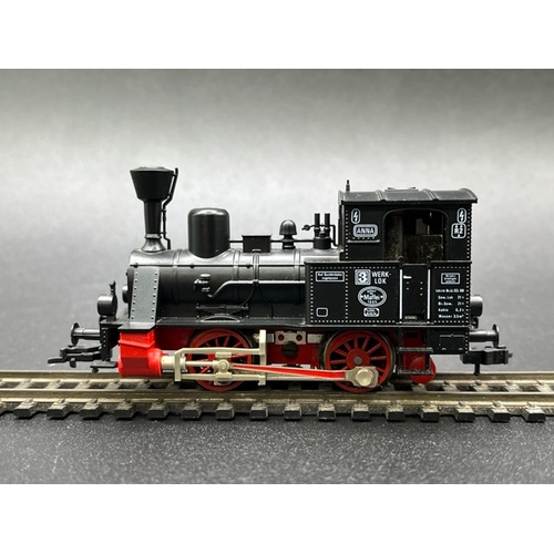 156 - Two HO gauge boxed Fleischmann Locomotives - both Tested Runners
(900g)
Fleischmann 4170 Class BR 01... 