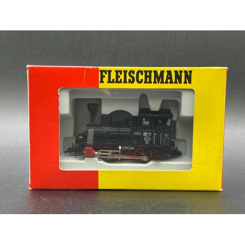 156 - Two HO gauge boxed Fleischmann Locomotives - both Tested Runners
(900g)
Fleischmann 4170 Class BR 01... 