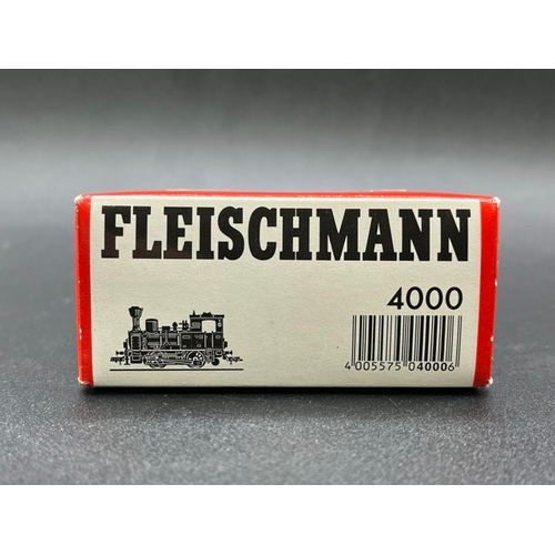 156 - Two HO gauge boxed Fleischmann Locomotives - both Tested Runners
(900g)
Fleischmann 4170 Class BR 01... 