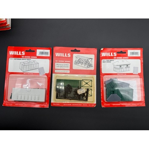 116 - 90 OO/HO Wills Scenic Kits. RRP Over £600.Mostly as new in packaging. (See photos for items which ar... 