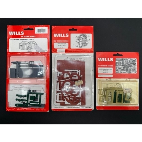 116 - 90 OO/HO Wills Scenic Kits. RRP Over £600.Mostly as new in packaging. (See photos for items which ar... 