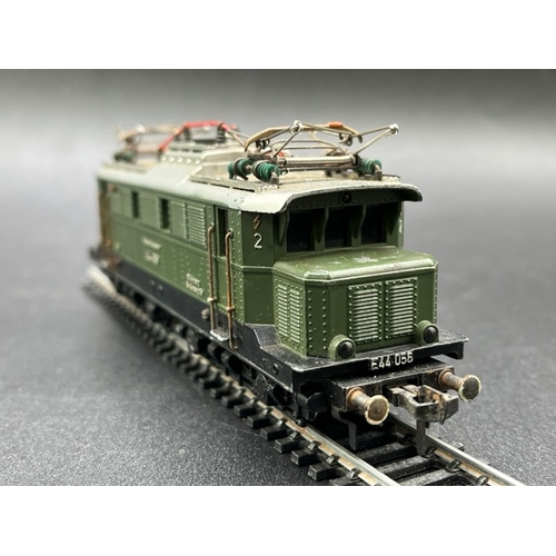 160 - Two HO gauge boxed Fleischmann and Trix Locomotives - both Tested Runners
(900g)
Trix 22411 G-SL490 ... 