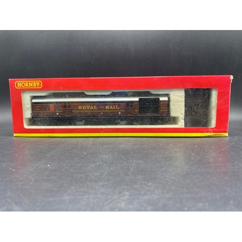 437 - 4 Hornby boxed Rolling stock
(800g)
Hornby R4155 LMS TPO operating Royal mail coach set 30246
Hornby... 