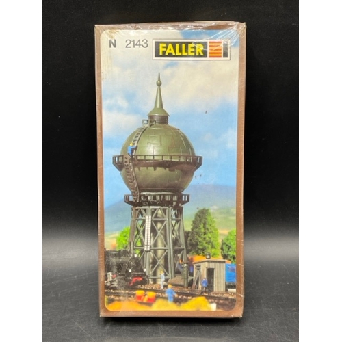 62 - N gauge Trackside Faller kits and un-used figures
(650g)
Faller N2143 Water Tower - sealed
Faller N2... 