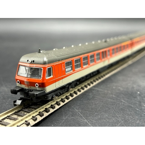 32 - Fleischmann 7430 Class BR 614 2-Car Diesel Railcar of the DB in Orange & Grey - Tested Non Runner
(3... 