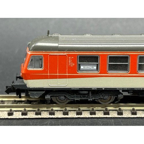 32 - Fleischmann 7430 Class BR 614 2-Car Diesel Railcar of the DB in Orange & Grey - Tested Non Runner
(3... 