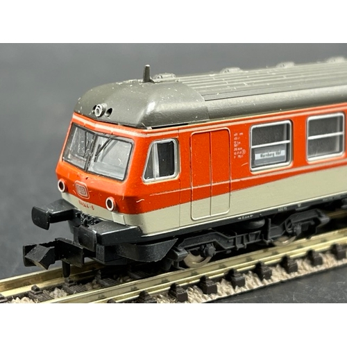 32 - Fleischmann 7430 Class BR 614 2-Car Diesel Railcar of the DB in Orange & Grey - Tested Non Runner
(3... 