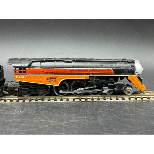 34 - N Gauge Con-Cor Bullet Nose J.A.Hudson Southern Pacific Daylight 4-6-4 2486 w/Tender and 4 Rivarossi... 