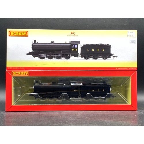 362 - Hornby R3424 Class Q6 Raven 0-8-0 3418 in LNER Black with Gill Sans lettering
(750g)
From collection... 