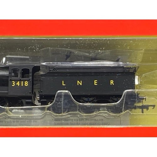 362 - Hornby R3424 Class Q6 Raven 0-8-0 3418 in LNER Black with Gill Sans lettering
(750g)
From collection... 