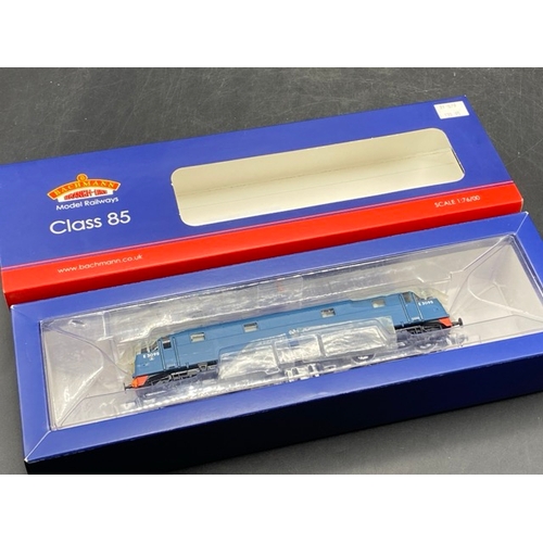 379 - Bachmann Branchline 31-679 Class 85 (AL5) Bo-Bo Electric E3095 BR Electric Blue with small yellow pa... 