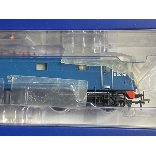 379 - Bachmann Branchline 31-679 Class 85 (AL5) Bo-Bo Electric E3095 BR Electric Blue with small yellow pa... 