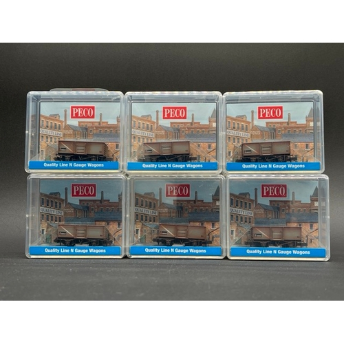 60 - 13 N gauge Peco wagons, 6 'As New' in cases
(400g)
Peco NR-44BW 10ft Butterley Steel Open Wagon BR M... 