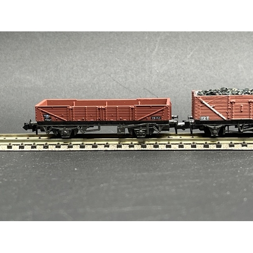 60 - 13 N gauge Peco wagons, 6 'As New' in cases
(400g)
Peco NR-44BW 10ft Butterley Steel Open Wagon BR M... 