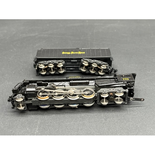 35 - 2 N gauge Rivarossi North American outline Steam Locomotives both Non-Runners
(350g)
Rivarossi 9197 ... 