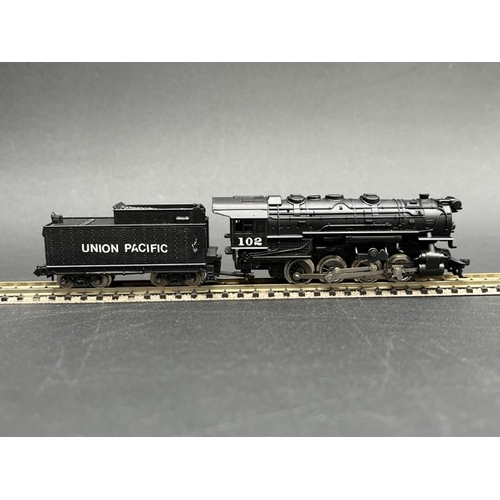 37 - N gauge Rivarossi 'Big Boy' locomotive with another, both Tested Runners
(450g)
Rivarossi 9157 Big B... 