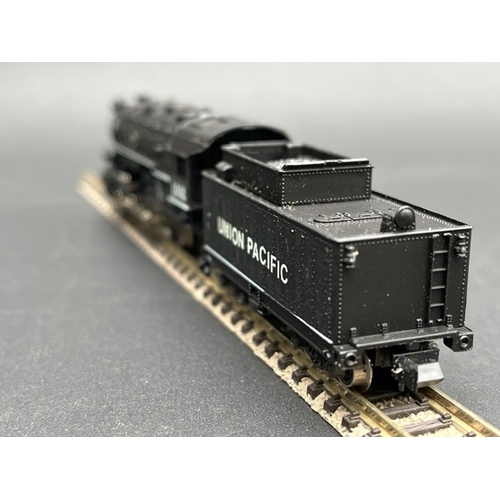 37 - N gauge Rivarossi 'Big Boy' locomotive with another, both Tested Runners
(450g)
Rivarossi 9157 Big B... 