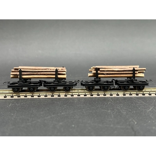 26 - 21 HOe Tipper/Box Wagons and Lumber Wagons
(350g)
Believed to be Roco (Lumber wagons w/load) and Min... 