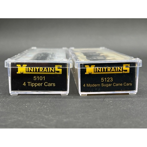 27 - Two MiniTrains HOe 4-pack wagons
(150g)
Minitrains 5123 4 Modern Sugar Cane Cars
Minitrains 5101 4 T... 