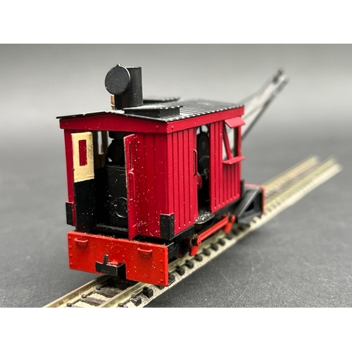 19 - 009 Narrow gauge Motorised hand-built Railway Steam Crane in Maroon livery - Tested Runner
(250g)
Fi... 