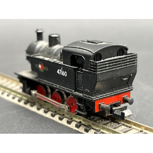 38 - 2 N gauge BR Late Crest Steam Locomotives both Tested Runners
(250g)
Graham Farish 372-426 Class WD ... 