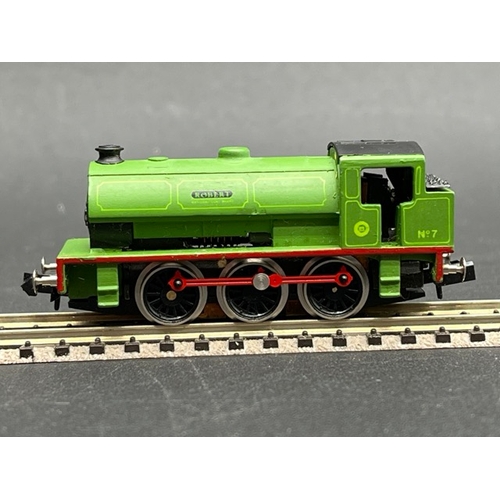 41 - Two N gauge Graham Farish Tank locomotives both Tested Runners
(250g)
Graham Farish 1016 Class J94 0... 