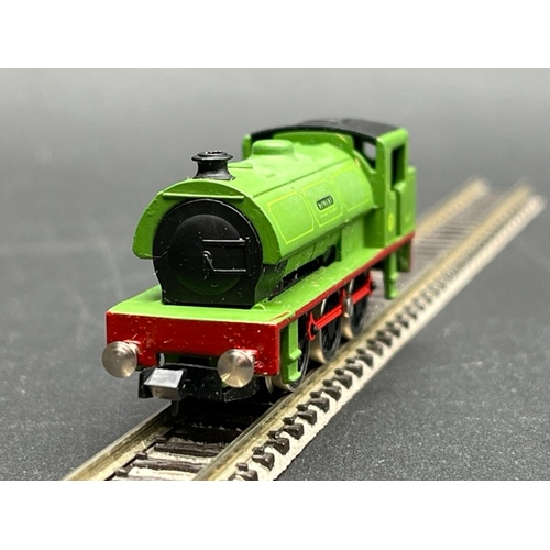 41 - Two N gauge Graham Farish Tank locomotives both Tested Runners
(250g)
Graham Farish 1016 Class J94 0... 